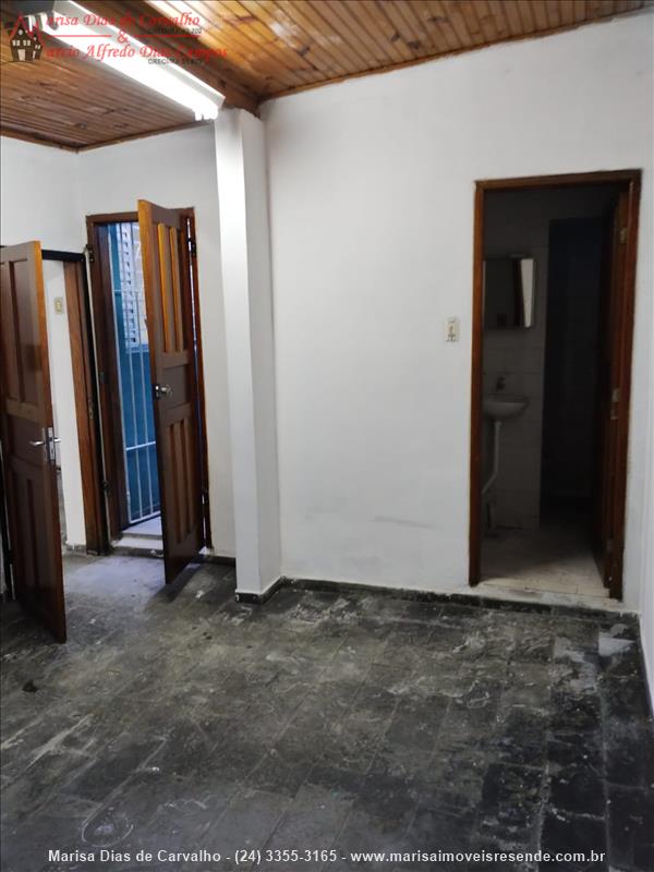 Casa comercial para Alugar no Centro em Resende