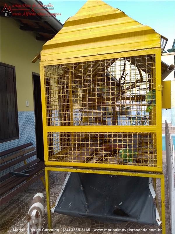 Casa a Venda no Centro em Resende