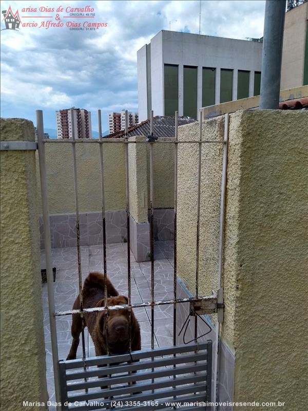 Casa a Venda no Centro em Resende