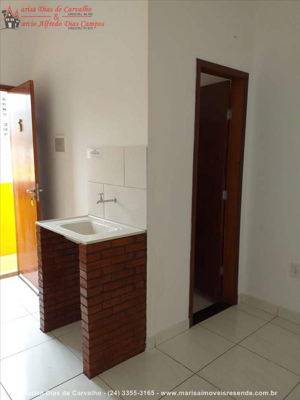 Kitnet para Alugar no Vila Julieta em Resende