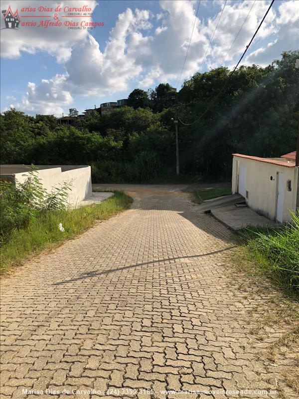 Terreno a Venda no Paraíso em Resende