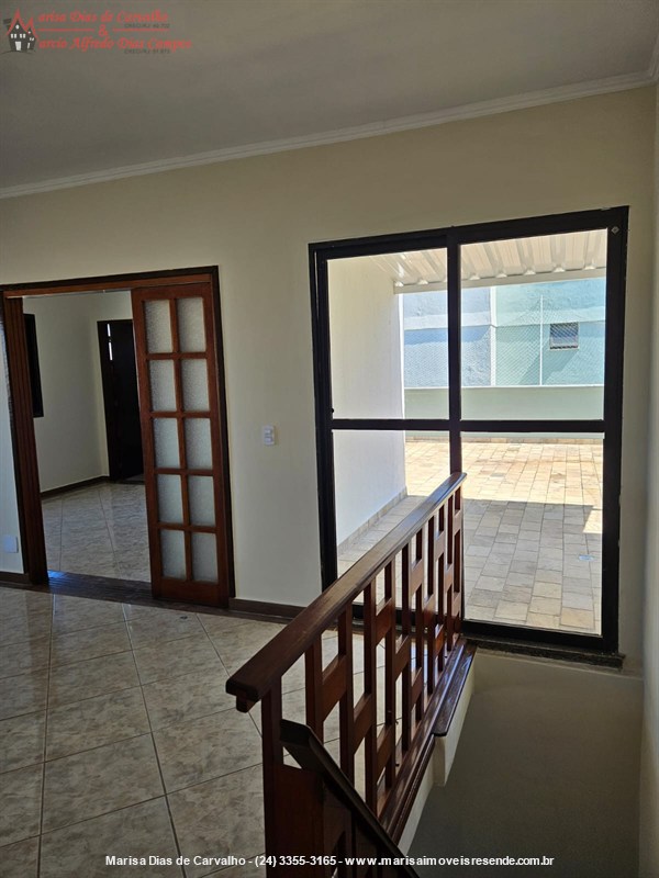 Cobertura para Alugar no Comercial em Resende - Foto do Im�vel