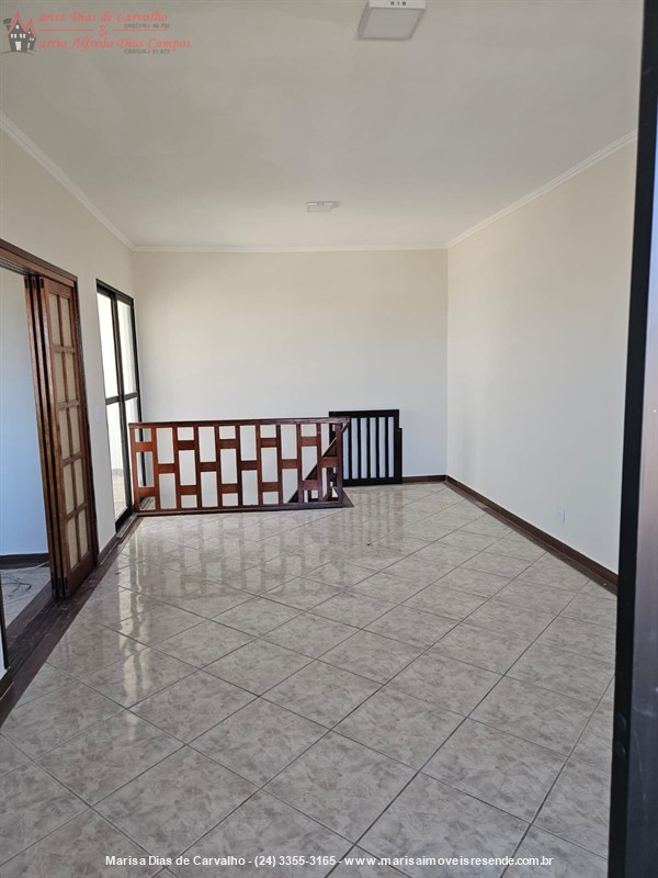 Cobertura para Alugar no Comercial em Resende - Foto do Im�vel