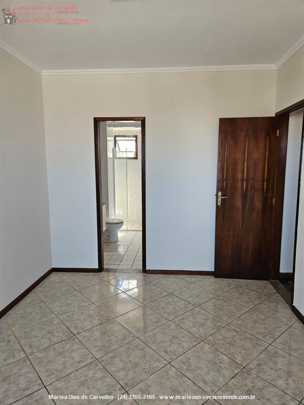 Cobertura para Alugar no Comercial em Resende - Foto do Im�vel